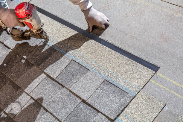 Best Roof Insulation Installation  in Uniontown, AL
